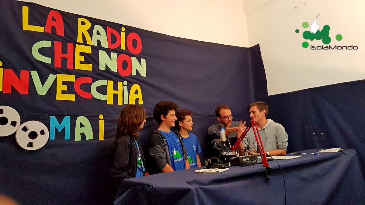 005 IsolaMondo in radio