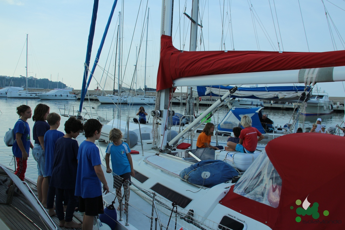 Arrivo nel porto di Procida 