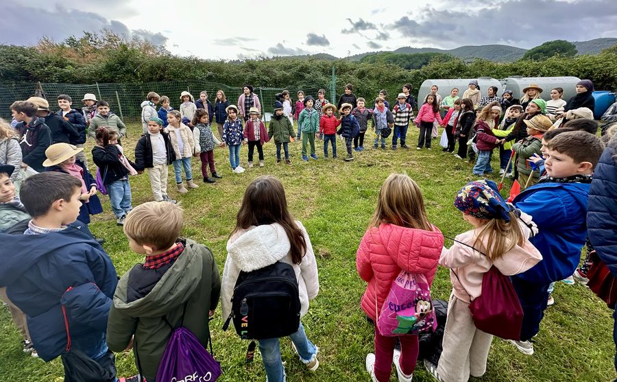 bambini Giusti Cittadini Custodi della Cultura Contadina Elbana (1)