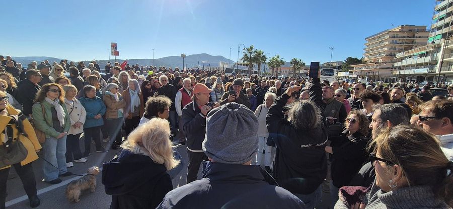 manifestazione traghetti 15.11 (4)