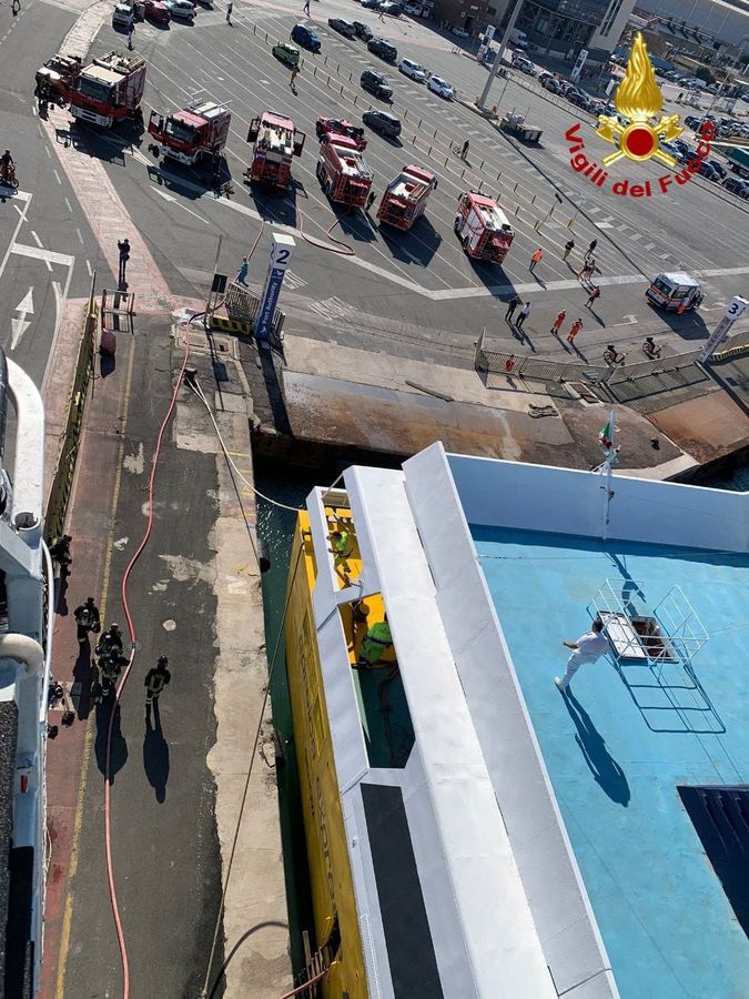 incendio su corsica ferries 2