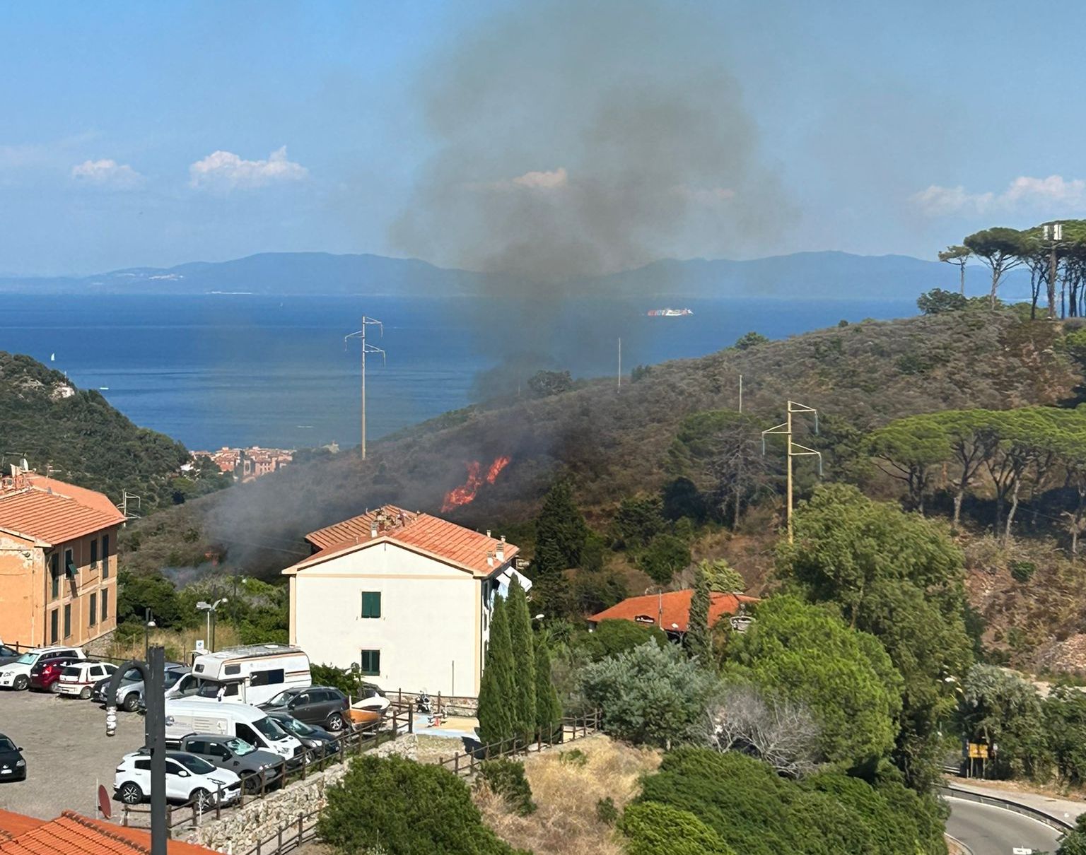 incendio rio elba 11 ago 2