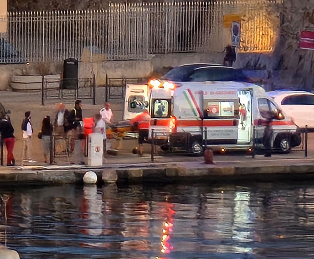 infortunio yacht in darsena (5)