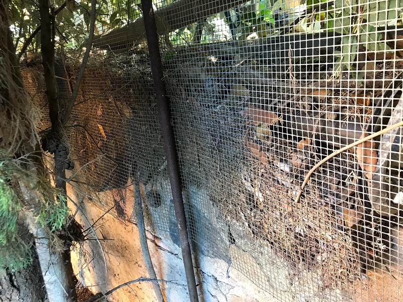 Centro di raccolta rifiuti a Porto Azzurro 10