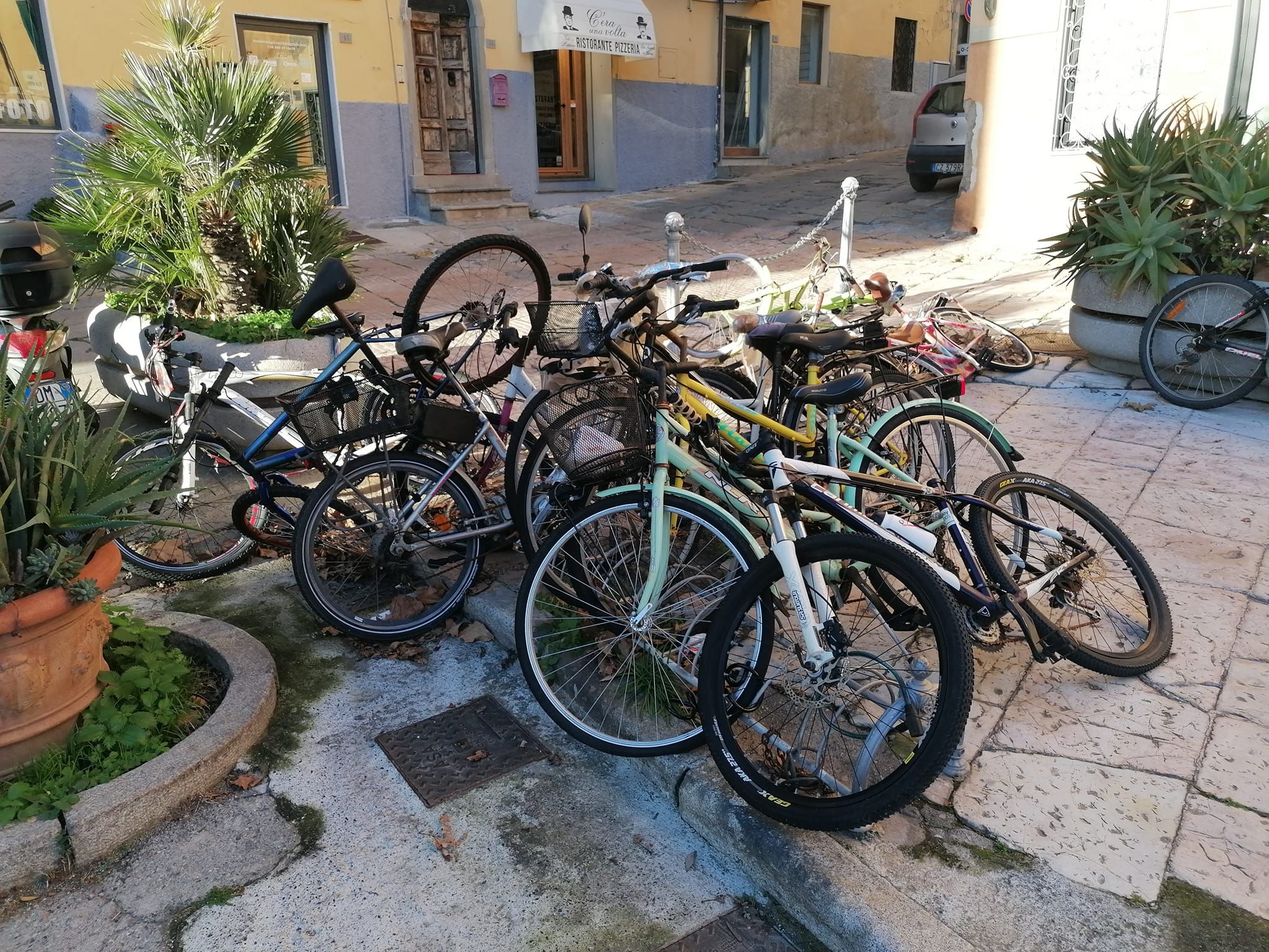 biciclette piazza della Repubblica 2