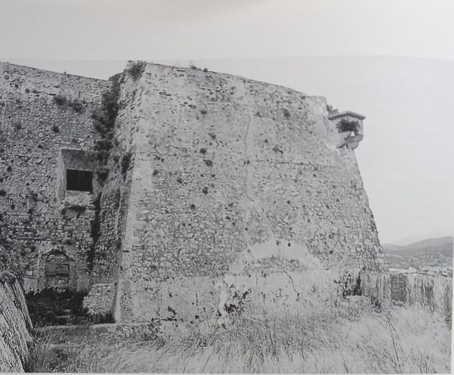 Porta segreta del Falcone 3