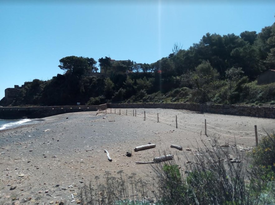 Spiaggia del Direttore 1 b