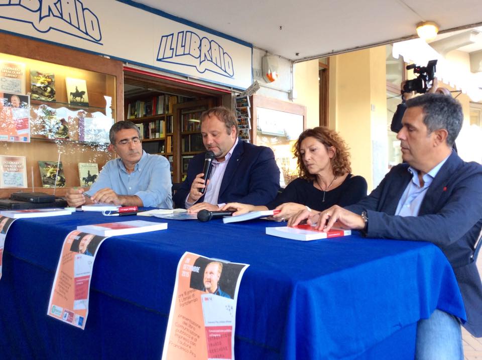 Elba presentazione libro tavolo relatori