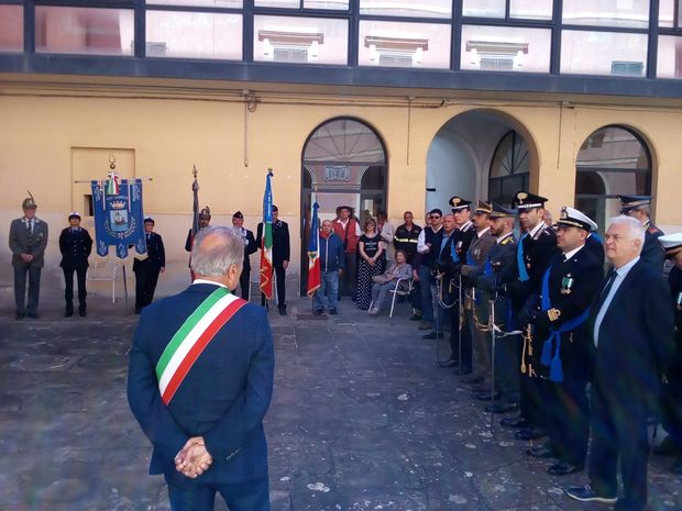 2 Giugno PF    il sindaco