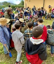 “Festa grande” con i bimbi dell’IC “Giusti” di Campo con il progetto Cittadini Custodi della Cultura Contadina Elbana