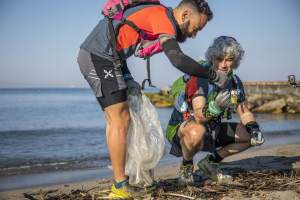 All’Elba turisti e residenti corrono la Keep Clean and Run, l’ultramaratona che fa bene all’ambiente