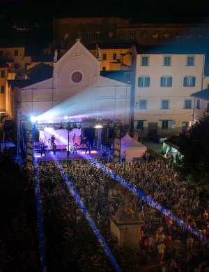 Stasera a Portoferraio non sarà solo Capodanno, ma una notte speciale