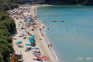 Collegamenti per le spiagge bianche, Biodola e Scaglieri: gli orari