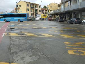 Portoferraio: disabile in carrozzina resta giù dal bus per il mancato funzionamento della pedana