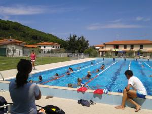 Riapre la piscina di Marciana Marina per un&#039;estate di sport e divertimento