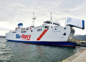 Blu Navy, un nuovo traghetto e corse raddoppiate