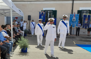 Passaggio di consegne alla Capitaneria di porto, il benvenuto di Portoferraio al Comandante Altavilla