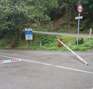 Vandalizzate le sbarre che segnalano la chiusura della Civillina