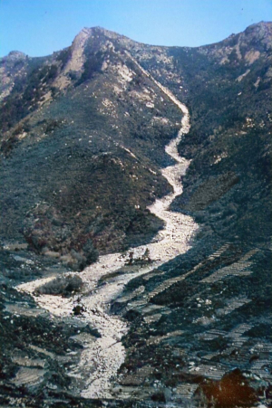 Foto storica: Valle di Pomonte (dove qualcuno vorrebbe costruire una diga) 1990