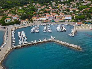 Anche il Circolo Nautico Cavo è soggetto alla Bolkestein. Lo ha deciso il TAR