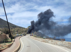 Va a fuoco un&#039;imbarcazione a Vigneria