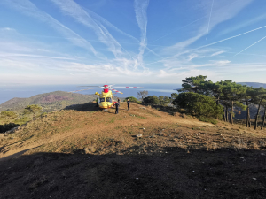 Doppio elisoccorso per tredicenne caduta a Punta Nera e uomo di 73 anni, per malore a Cima del Monte