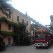 Intervento dei Vigili del Fuoco a Porto Azzurro (video)