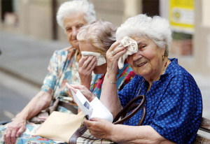 Ancora ondate di caldo, massima attenzione e comportamenti corretti a tutela della salute