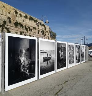 Un&#039;esposizione fotografica per abbellire l&#039;accesso al Centro storico