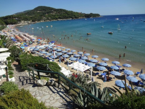 Spiagge Libere: se 1700  firme le sembran poche...