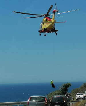 Turista cade di bicicletta alle Tombe, allertato elisoccorso ma trasferita via terra all&#039;ospedale di Portoferraio