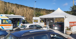 Test rapidi per gli studenti, apertura straordinaria del drive through della Misericordia