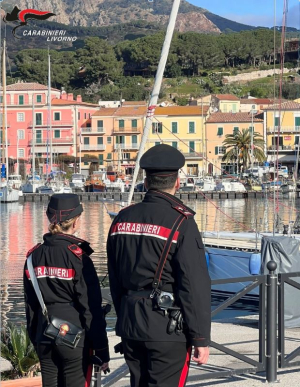 Porto Azzurro-Truffa delle case-vacanza: denunciato un milanese che raggirava aspiranti-turisti