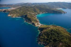 L’Elba diventa la prima isola italiana con una comunità energetica rinnovabile