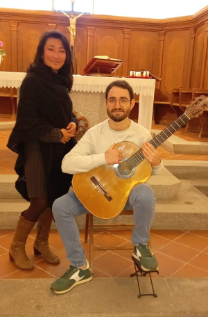 A San Piero un concerto per chitarra e voce