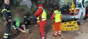 Cade rovinosamente dalla bici in località Castagnone, soccorso da Vigili del Fuoco e 118