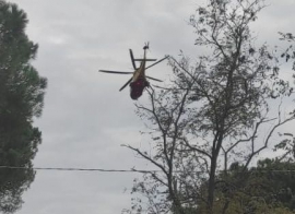 Cade dal tetto sul quale sta lavorando. Trentenne marocchino elitrasportato in codice rosso a Siena