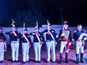 Inizio travolgente della Settimana Napoleonica a Procchio, stasera il corteo storico