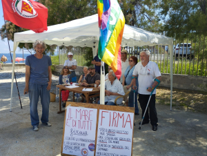 Chiusa, con 1500 firme raccolte, la campagna di Rifondazione comunista per le spiagge libere all&#039;Elba