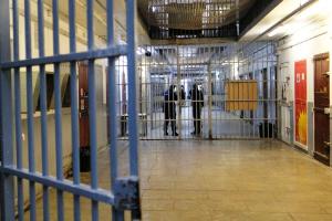 Ricordiamoci che in carcere ci sono persone malate e sofferenti