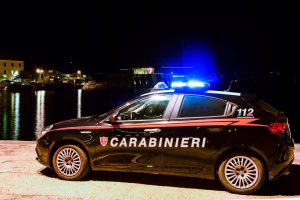 Rapina una donna in strada, 48enne milanese arrestato dai Carabinieri