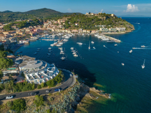 Porto pieno anche in inverno. Bilancio e progetti della Marina di Porto Azzurro