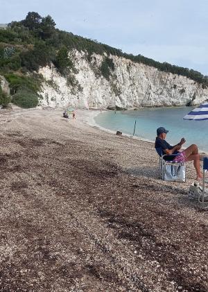 Ripulita la spiaggia della Padulella