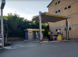 Esalazioni di carburante e presenza di amianto a Carpani, Legambiente chiede di intervenire