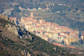 La minoranza riese chiede di discutere la questione parcheggi a Rio Elba