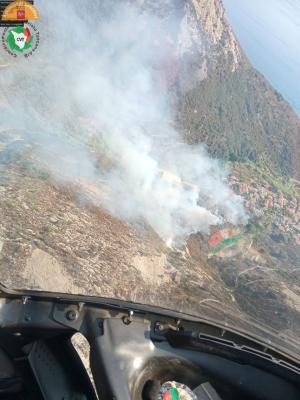 Un incendio è in corso a Pomonte, inviati due elicotteri