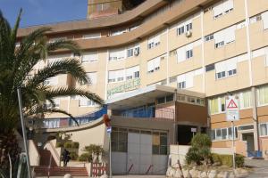 Quarantenne provoca un caos in ospedale: foglio di via dall&#039;Elba per 4 anni