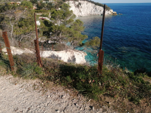 Accesso alla spiaggia della Padulella, urge una messa in sicurezza