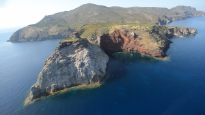 Livorno, prima traversata via drone sino a Capraia