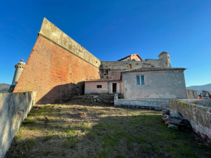 Il restauro della &quot;Piazzaforte&quot; tra la Palazzina dei Mulini e Forte Stella